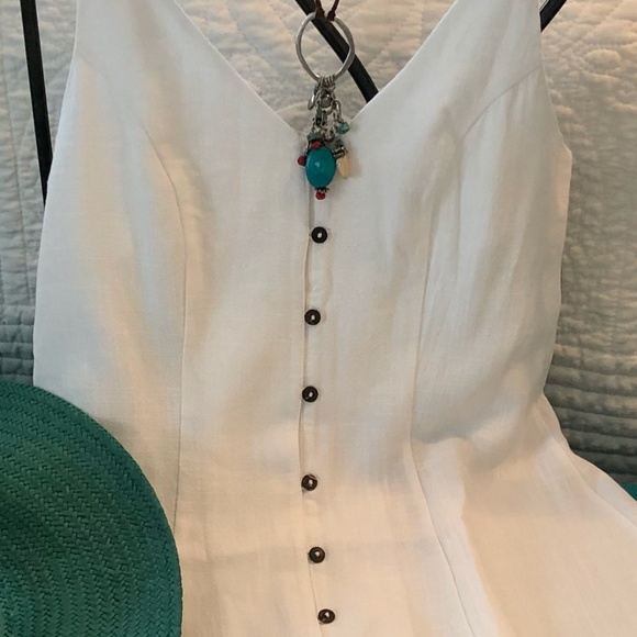 White Front Button Sleeveless Midi Dress - Picture 2 of 7